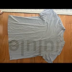 EUC lululemon All Yours Boyfriend tee, size 4
